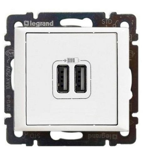 Legrand Valena  Белый  Pозетка 2-местная USB  694370