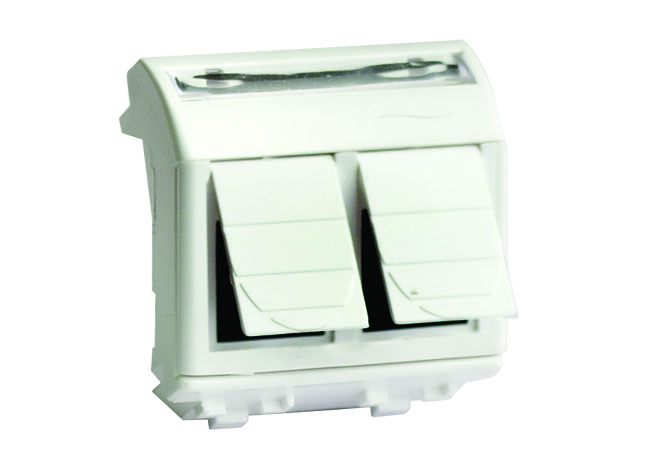 DKC  BRAVA  Розетка  Белый  компьютерная 2-местная RJ45 кат. 6 экран. (8P8C, Hyperline, Dual IDC: 110&Krone) 2мод.  76453B