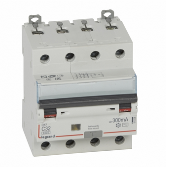 Дифференциальный автомат  4П  32А  300мA  Legrand  АВДТ  DX3  характеристика С  тип АС  C32А 300мА-AC 411208