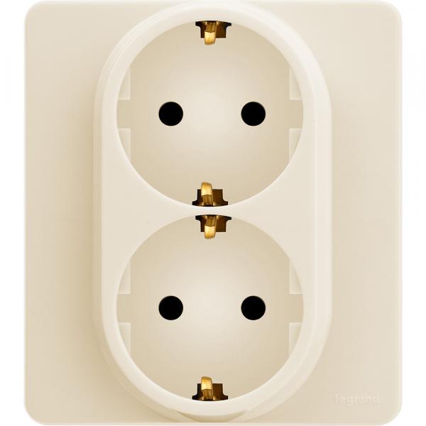 Legrand INSPIRIA Слоновая кость Розетка 2-местная с заземляющими контактами IP20 скрытая установка 673751